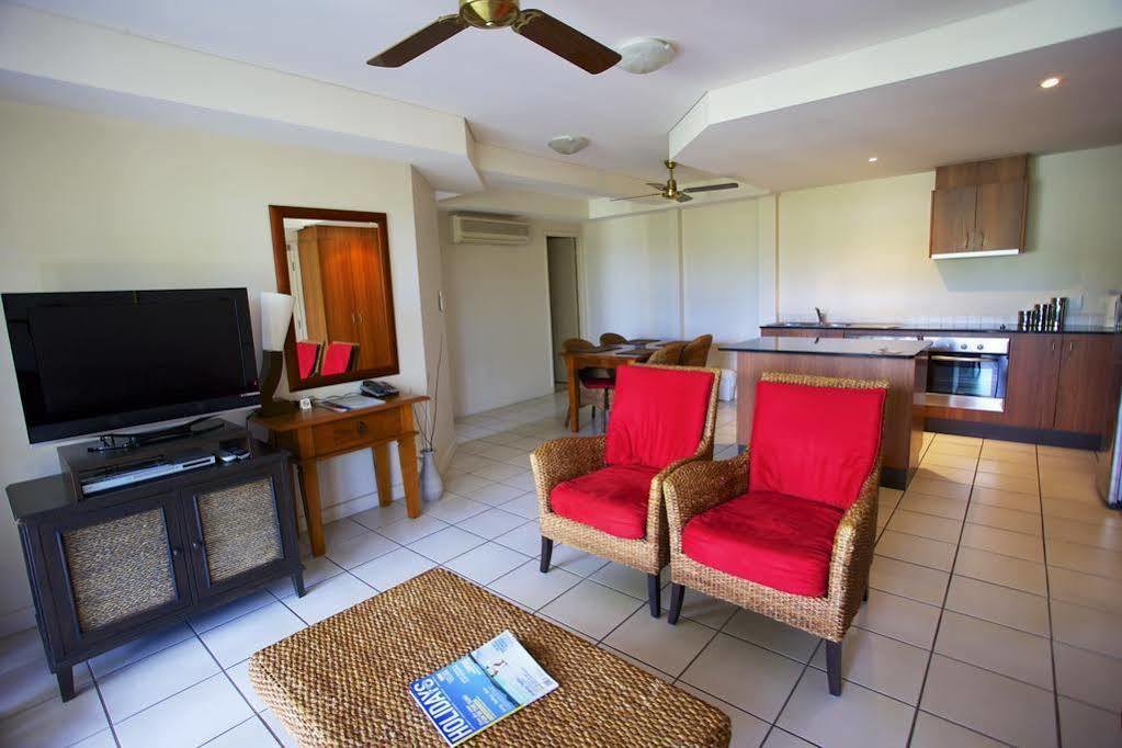 Portside Whitsunday Luxury Holiday Apartments Airlie Beach Exterior photo