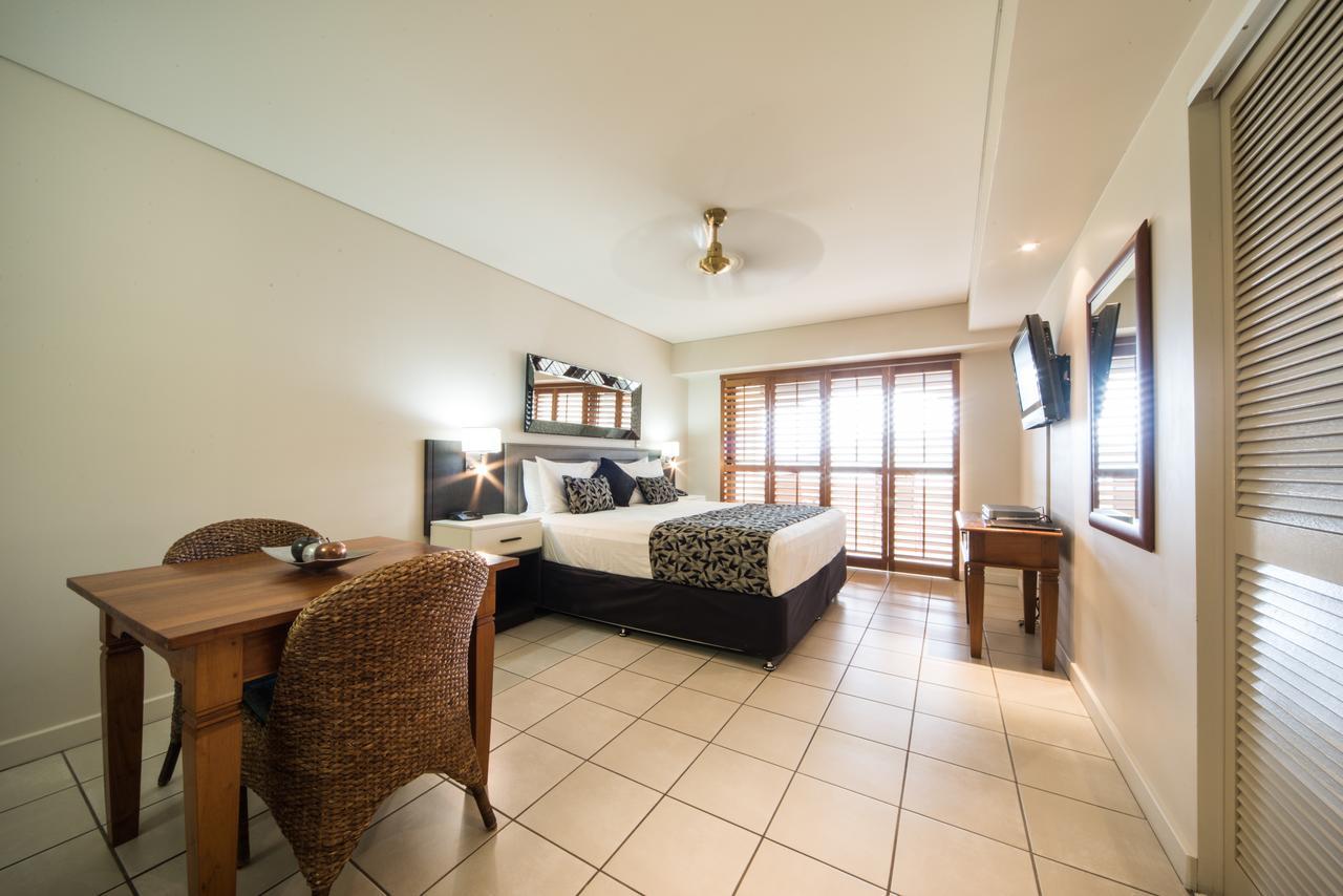 Portside Whitsunday Luxury Holiday Apartments Airlie Beach Exterior photo