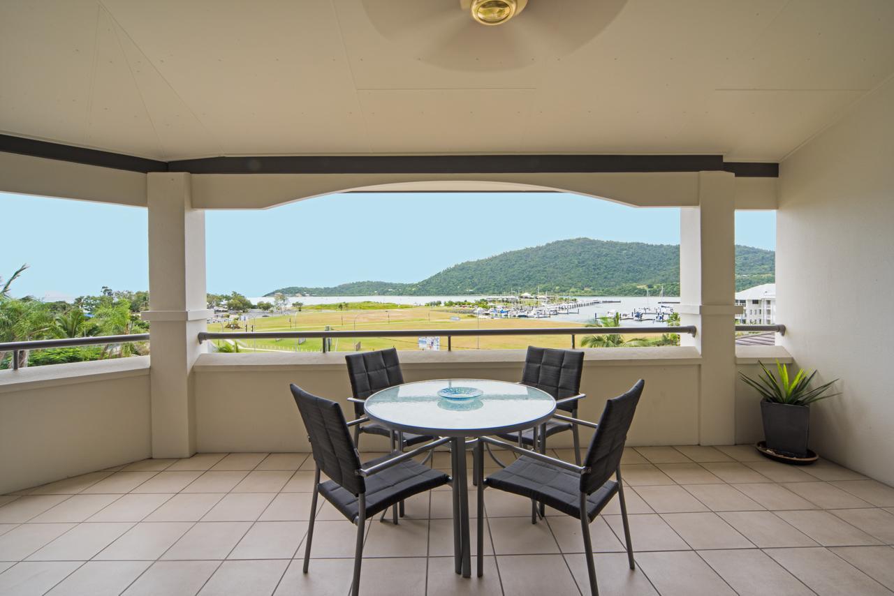 Portside Whitsunday Luxury Holiday Apartments Airlie Beach Exterior photo
